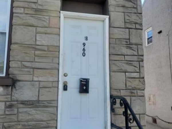 960 N 11TH STREET, Unit 1B, READING, PA 19604