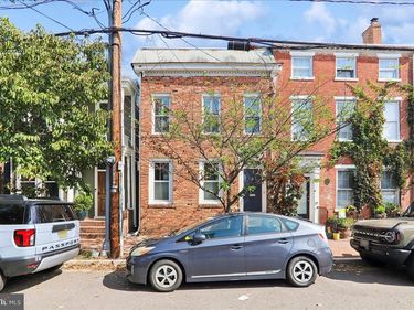 117 PAYNE STREET N, Unit 2, ALEXANDRIA, VA 22314
