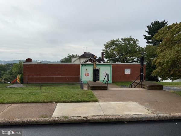 2910 BRISBAN STREET , HARRISBURG, PA 17111