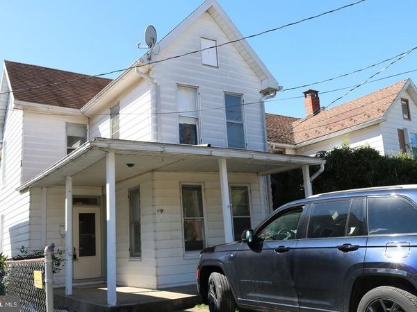 442 SUMMIT AVENUE , HANOVER, PA 17331
