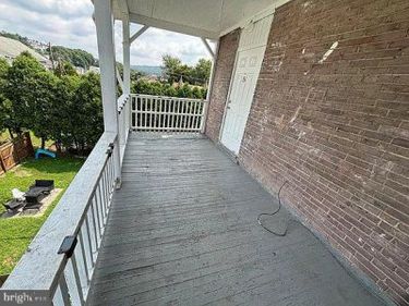409 BROAD STREET W, Unit 5, TAMAQUA, PA 18252