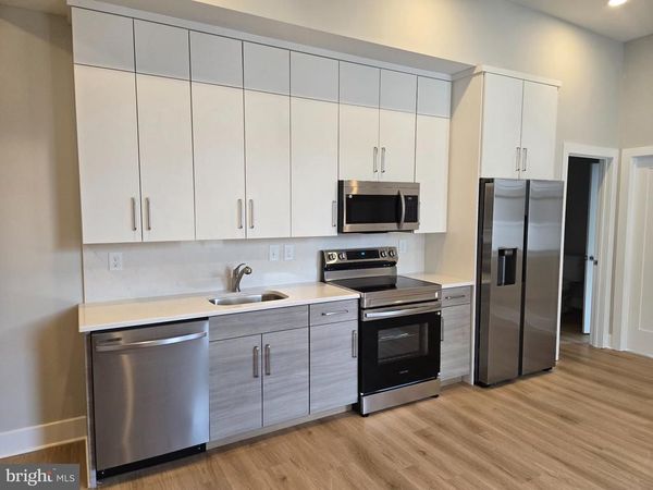 800 N ORANGE STREET, Unit 2, WILMINGTON, DE 19801