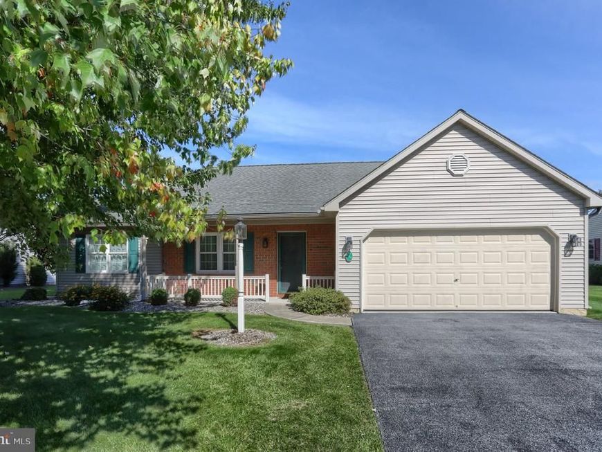 124 Arbor Drive, Myerstown, PA 17067 Main Photo