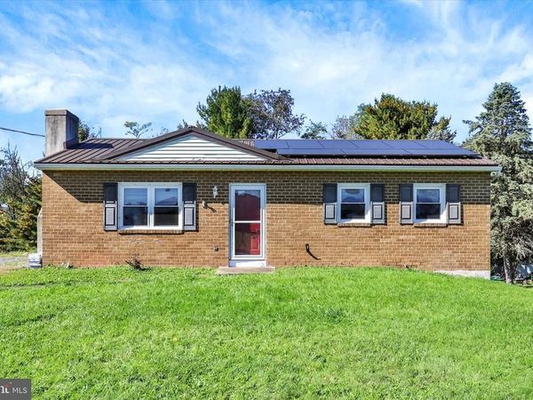 325 BURN HILL ROAD, SHERMANS DALE, PA 17090