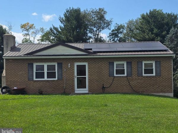 325 BURN HILL ROAD , SHERMANS DALE, PA 17090