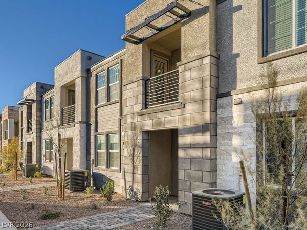 1104 Heliodor Avenue , Henderson, NV 89011