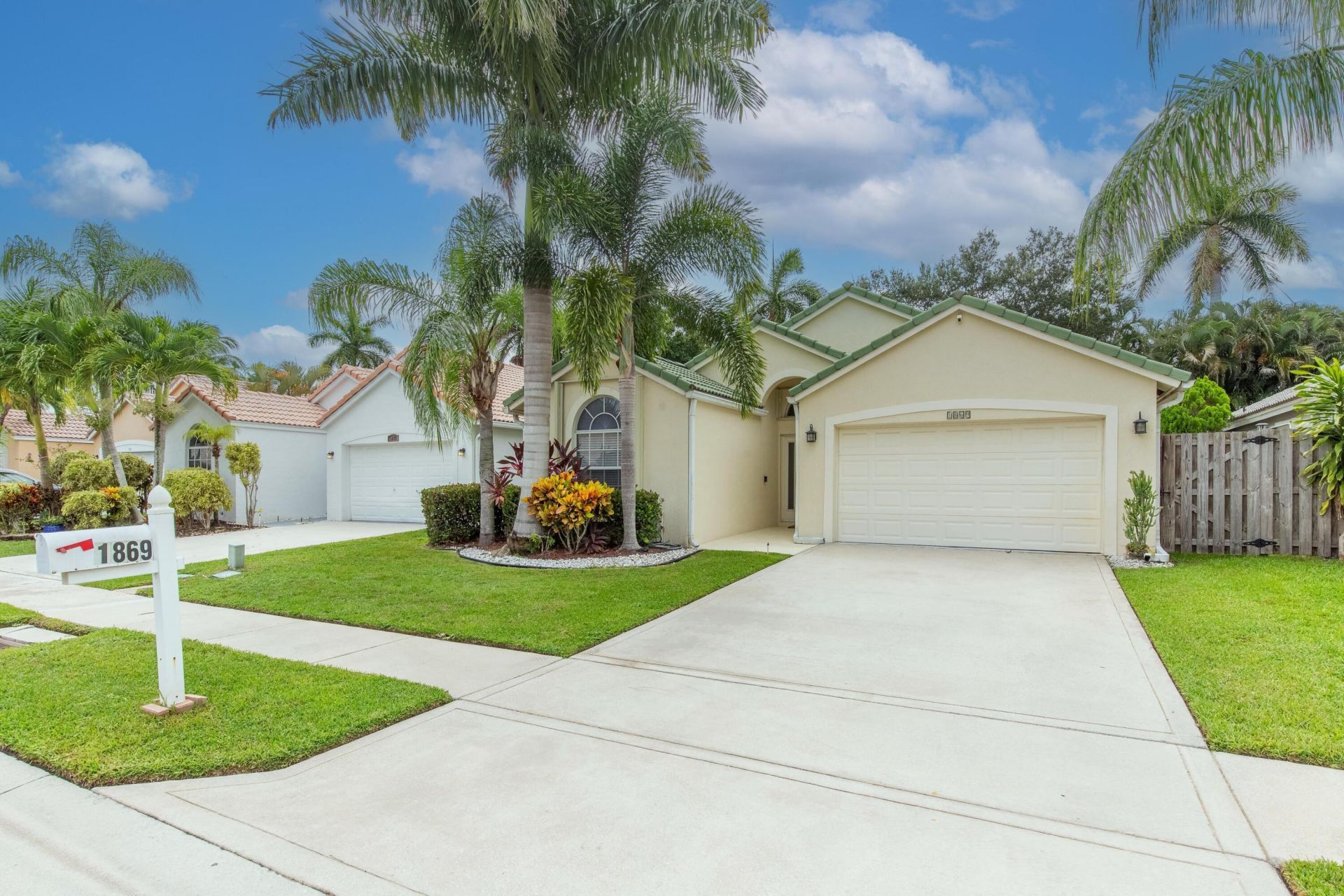1869 Barnstable Road, Wellington, FL 33414 Photo