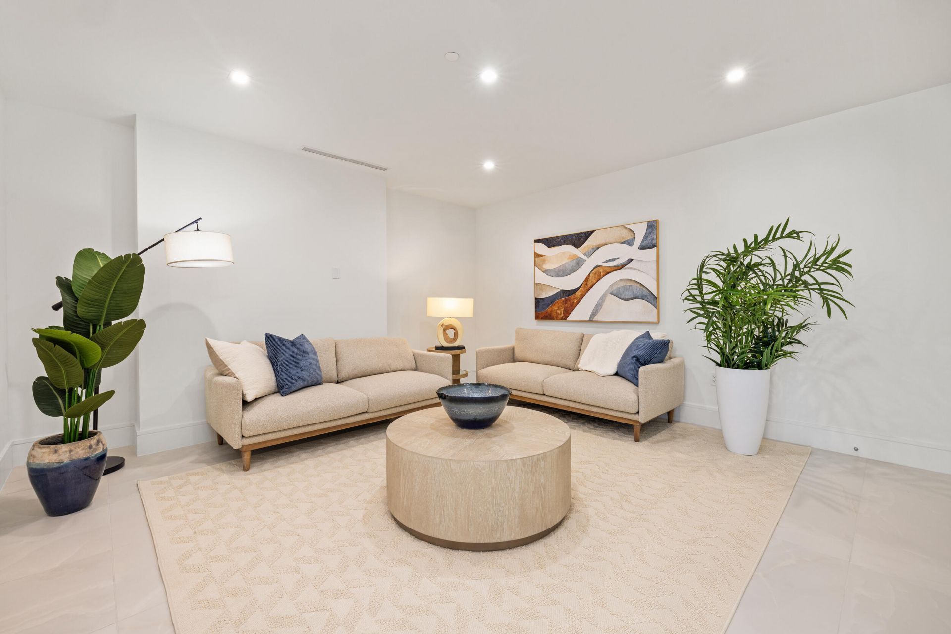 220 Lake Shore Drive, Unit 704, Lake Park, FL 33403 Photo