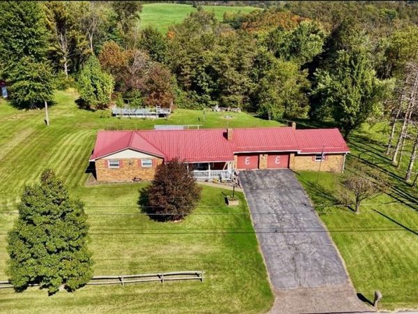 2674 State Route 152 , Dillonvale, OH 43917