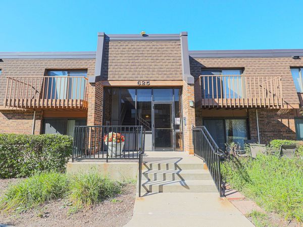 625 Derry Court , Unit 1A, Schaumburg, IL 60193