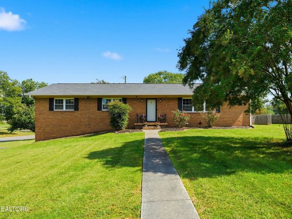 7552 Berkshire Blvd, Powell, TN 37849