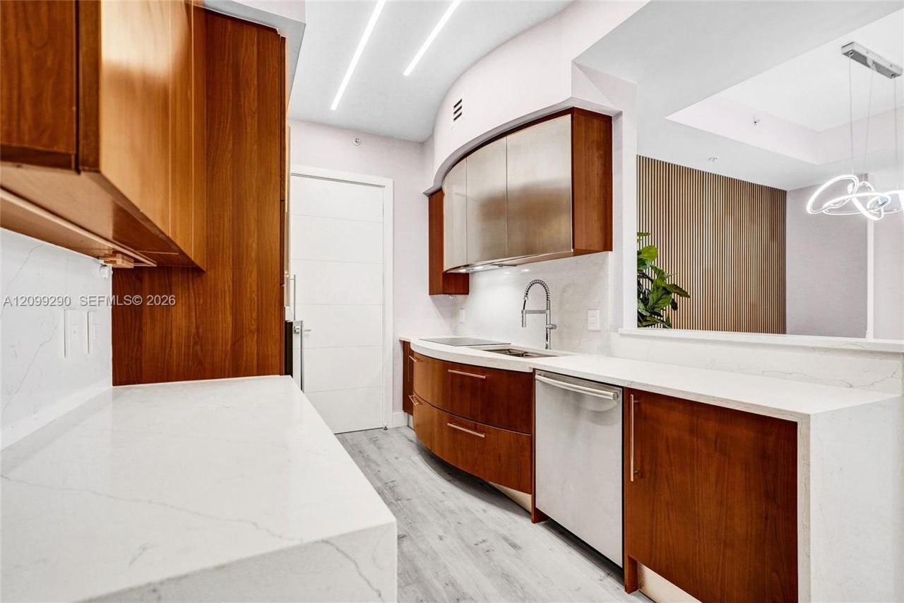 18101 Collins Ave, Unit 602, Sunny Isles Beach, FL 33160 Photo