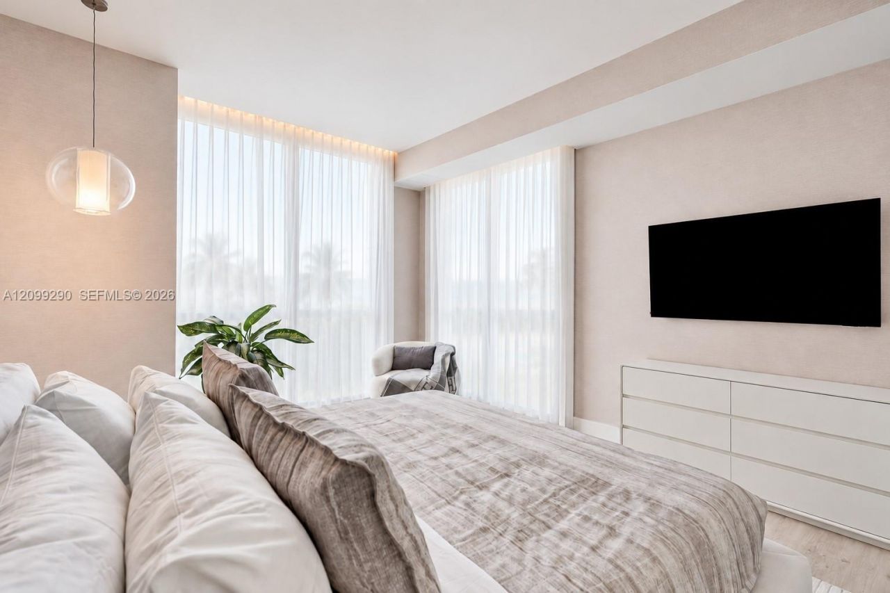 18101 Collins Ave, Unit 602, Sunny Isles Beach, FL 33160 Photo