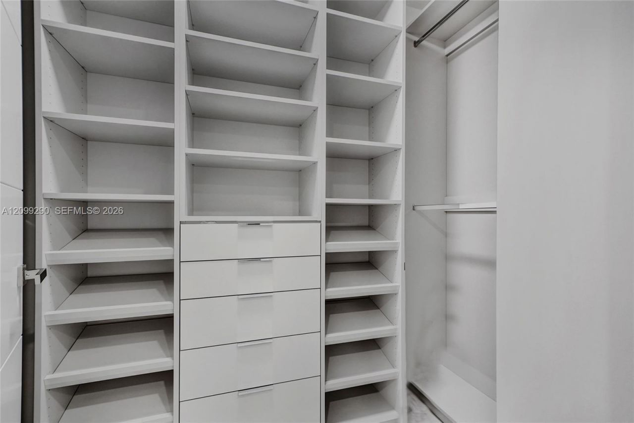 18101 Collins Ave, Unit 602, Sunny Isles Beach, FL 33160 Photo
