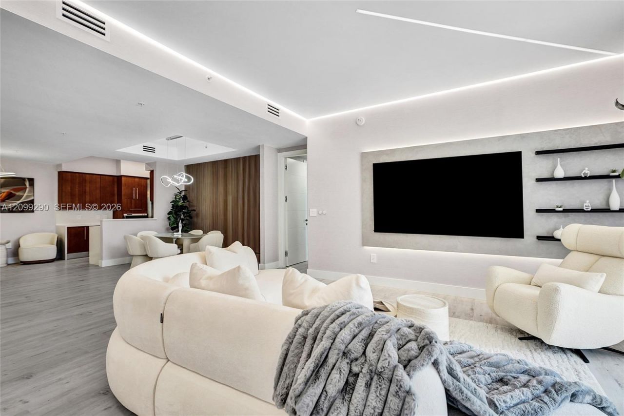 18101 Collins Ave, Unit 602, Sunny Isles Beach, FL 33160 Photo
