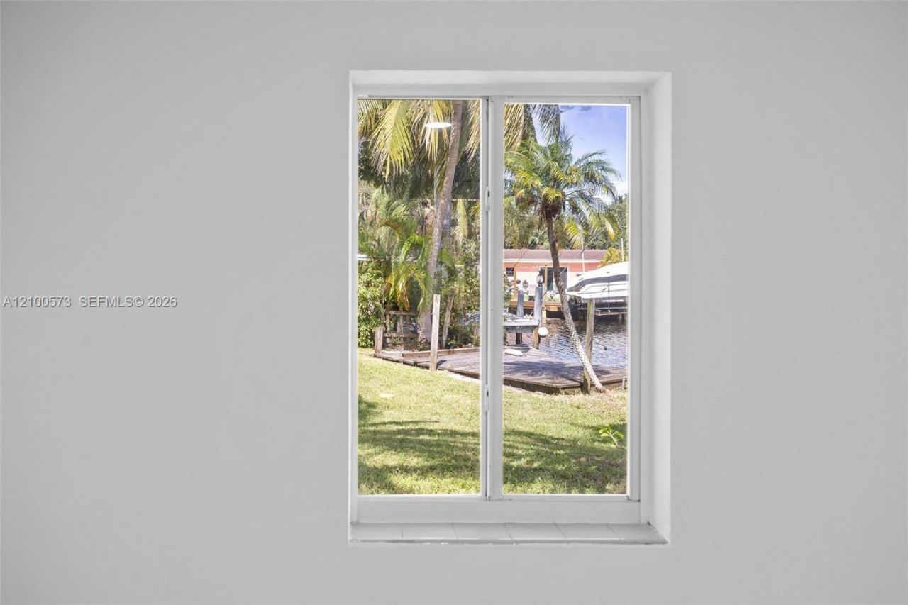 2733 Harding St, Hollywood, FL 33020 Photo