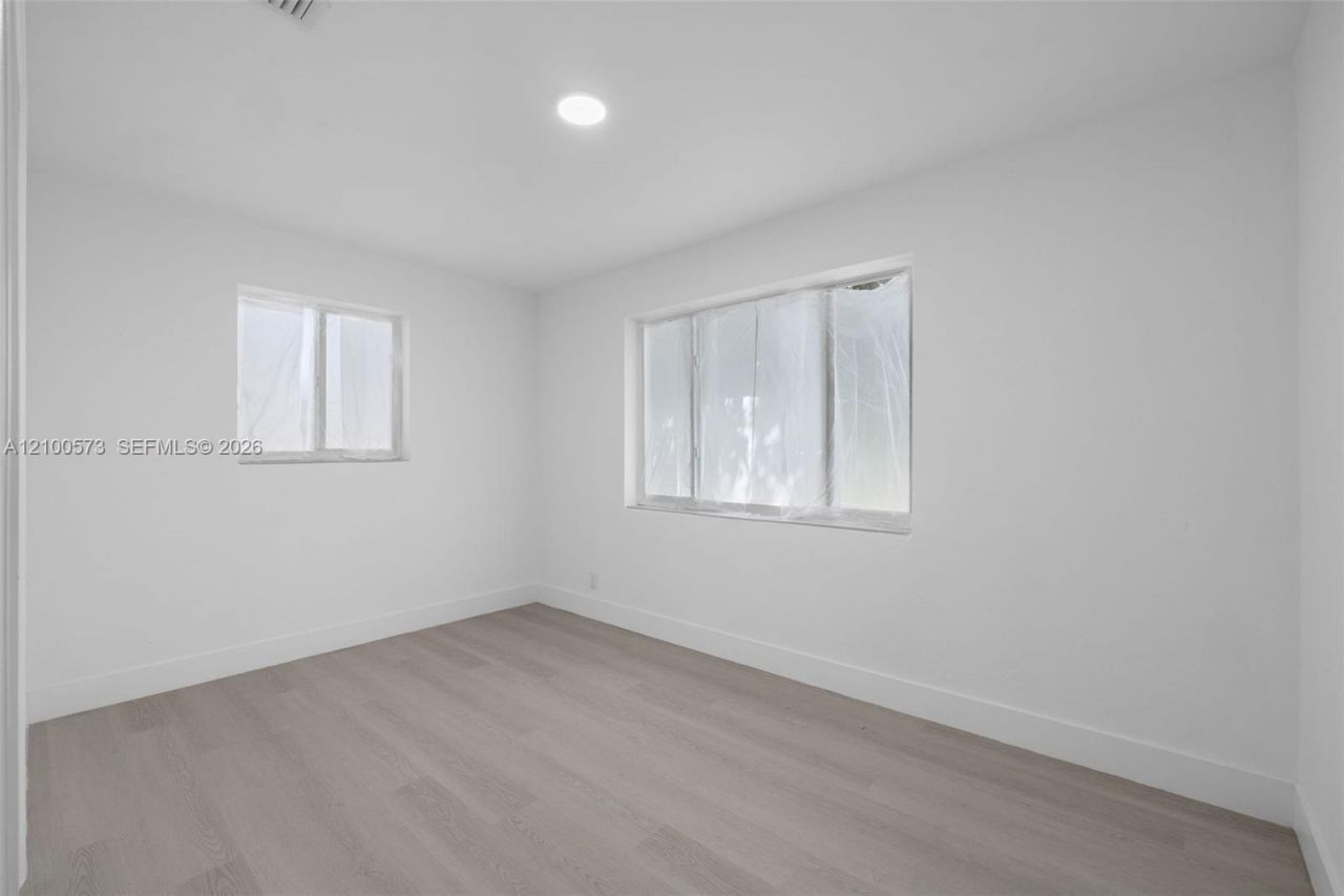 2733 Harding St, Hollywood, FL 33020 Photo