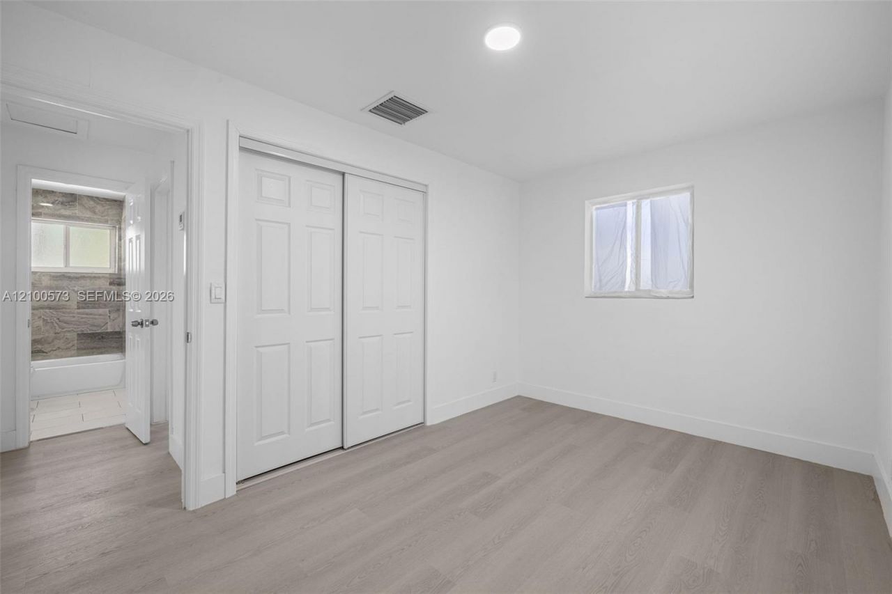 2733 Harding St, Hollywood, FL 33020 Photo
