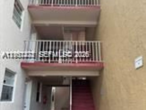 4655 Palm Ave , Unit 224, Hialeah, FL 33012