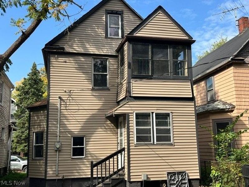 695 E 157th Street, Cleveland, OH 44110 Photo 2