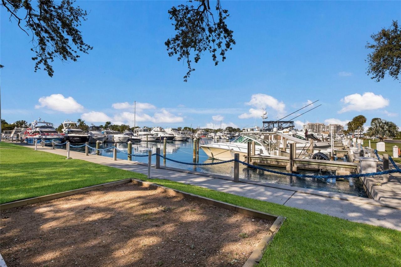 2550 Harbourside Drive, Unit 333, Longboat Key, FL 34228 Photo