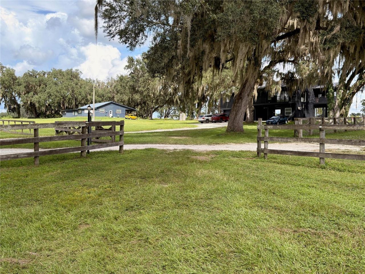 11501 NW 160th Avenue, Morriston, FL 32668 Photo