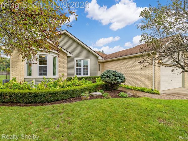 53204 Abraham Drive, Macomb Township, Mi 48042
