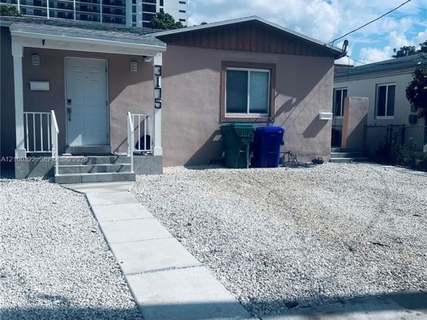 3173 SW 23rd St , Unit 3173, Miami, FL 33145