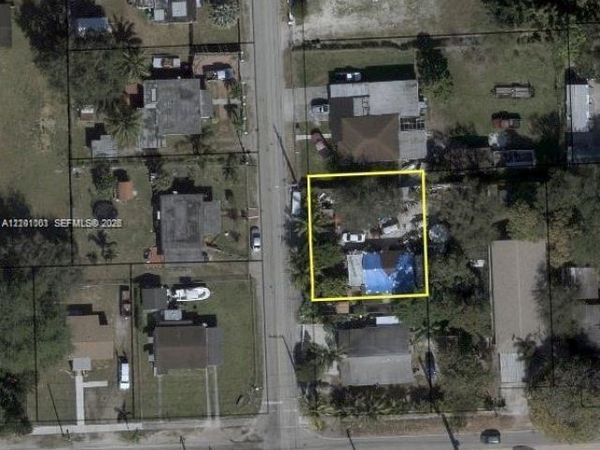 8721 NW 21st Ave , Miami, FL 33147