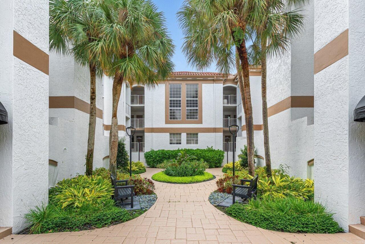 7370 Orangewood Lane, Unit 202, Boca Raton, FL 33433 Photo