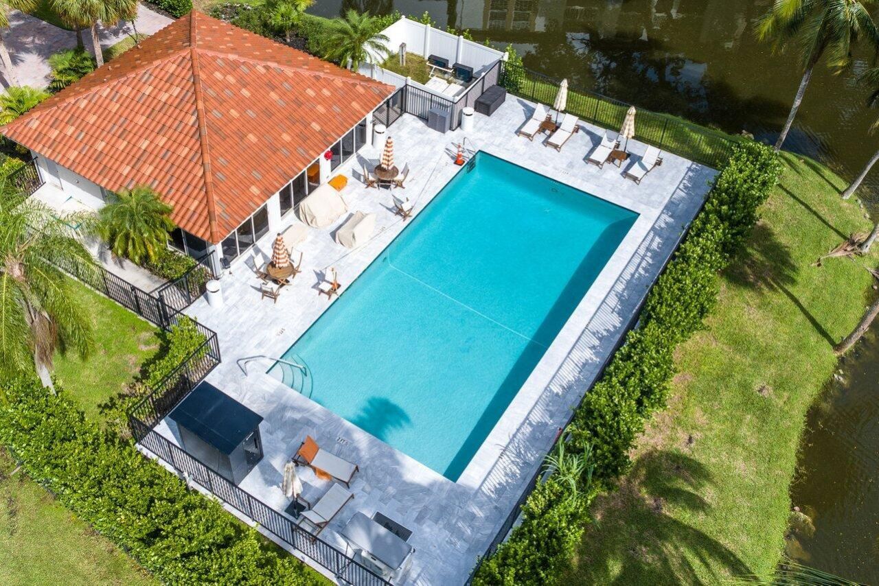 7370 Orangewood Lane, Unit 202, Boca Raton, FL 33433 Photo