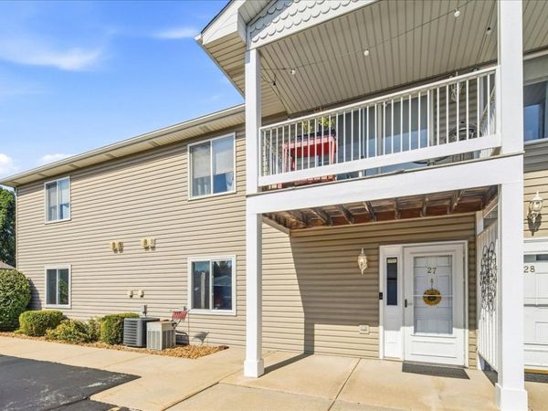 1350 Rock Run Drive , Unit 27, Crest Hill, IL 60403
