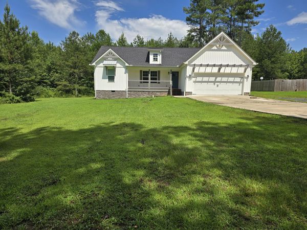 3384 Lake Kathy Road, Tunnel Hill, GA 30755