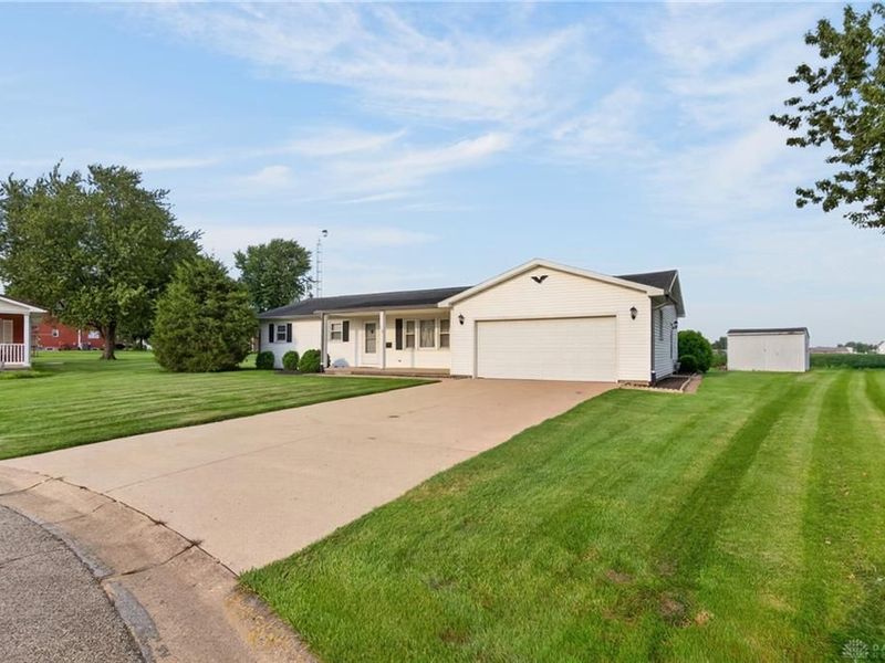 210 Elic Court, Botkins, OH 45306 Photo 4
