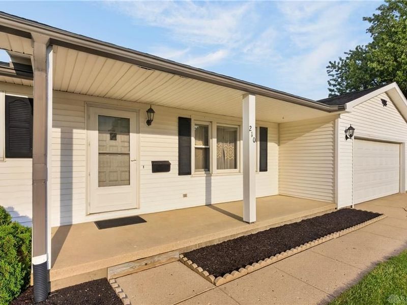 210 Elic Court, Botkins, OH 45306 Photo 5