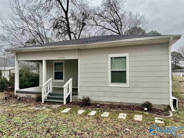 2206 Willow Avenue SW, Decatur, AL 35601
