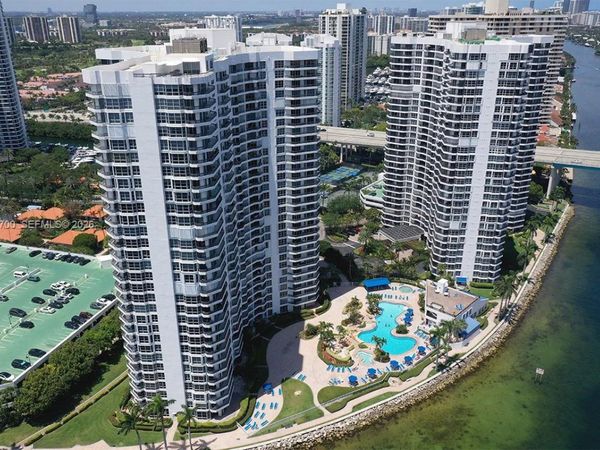 19101 NE 36th Ct , Unit 1612, Aventura, FL 33180