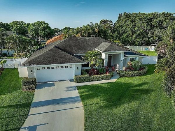 4065 9th Pl , Vero Beach, FL 32960