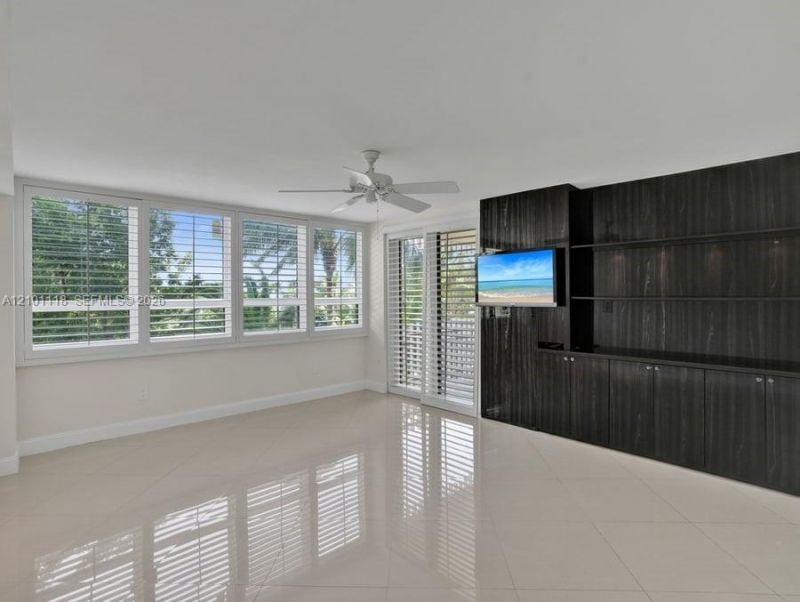 2 Grove Isle Dr , Unit B305, Miami, FL 33133 Photo