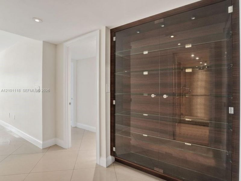 2 Grove Isle Dr , Unit B305, Miami, FL 33133 Photo