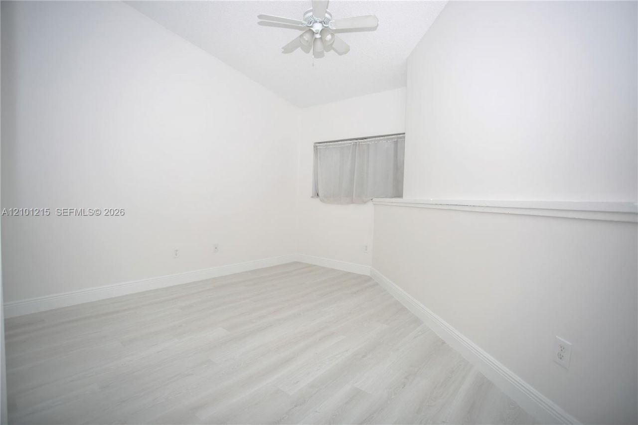 4211 S Pine Island Rd , Davie, FL 33328 Photo