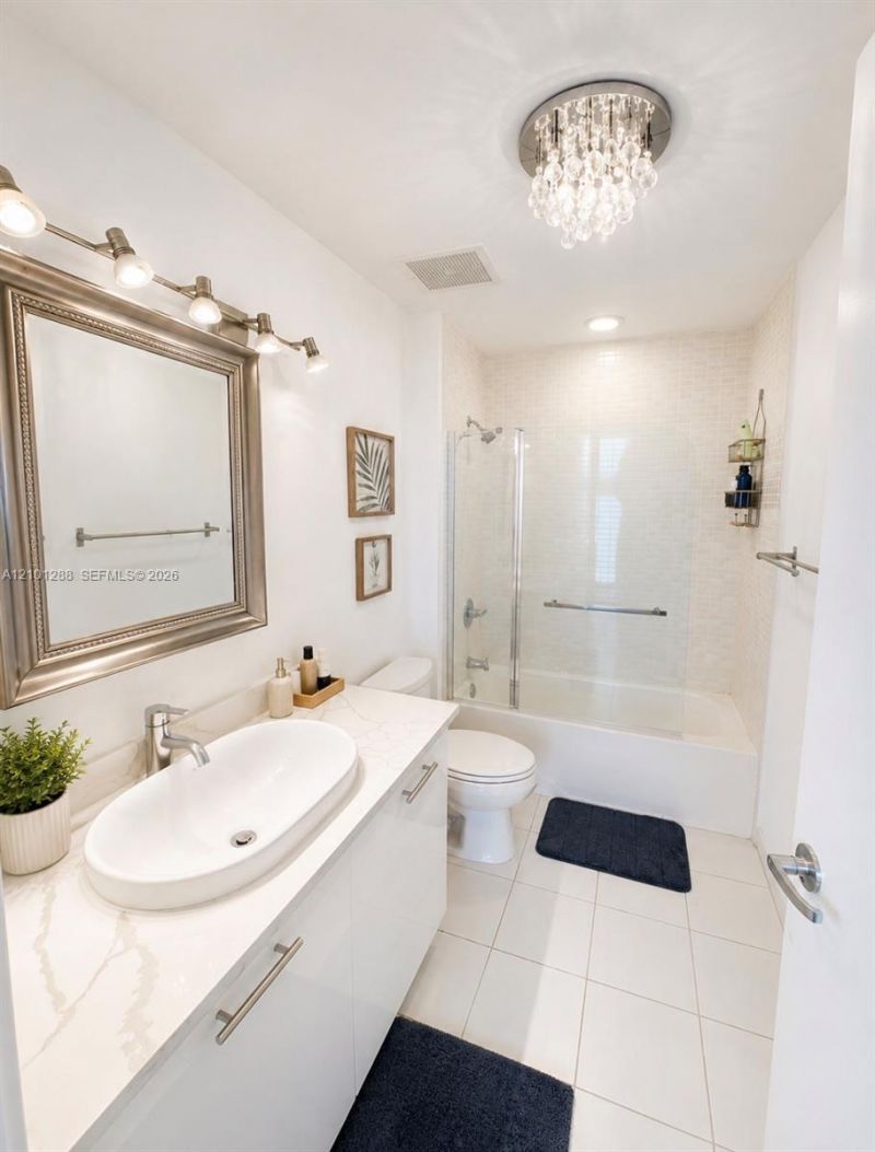 3470 E Coast Ave , Unit H1603, Miami, FL 33137 Photo
