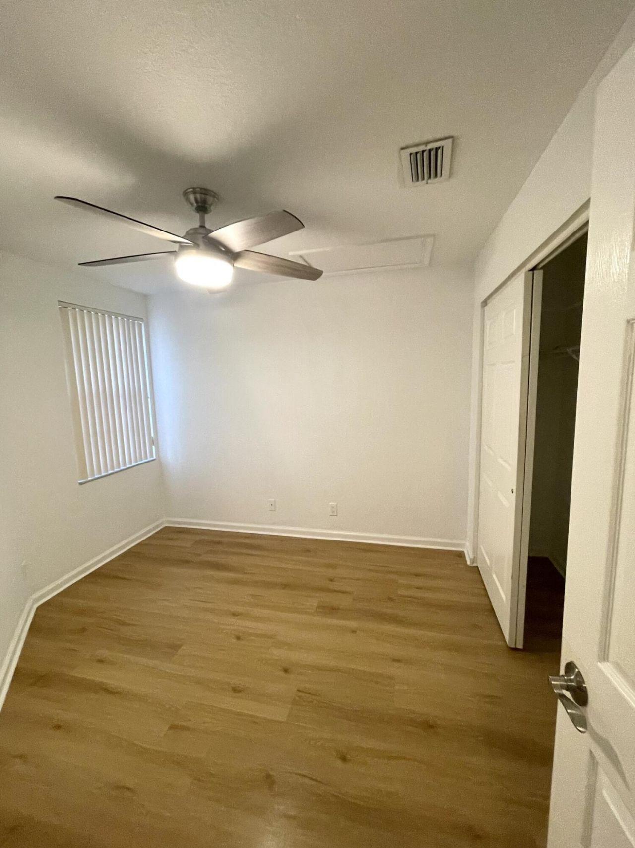 986 Summit Lake Drive, West Palm Beach, FL 33406 Photo