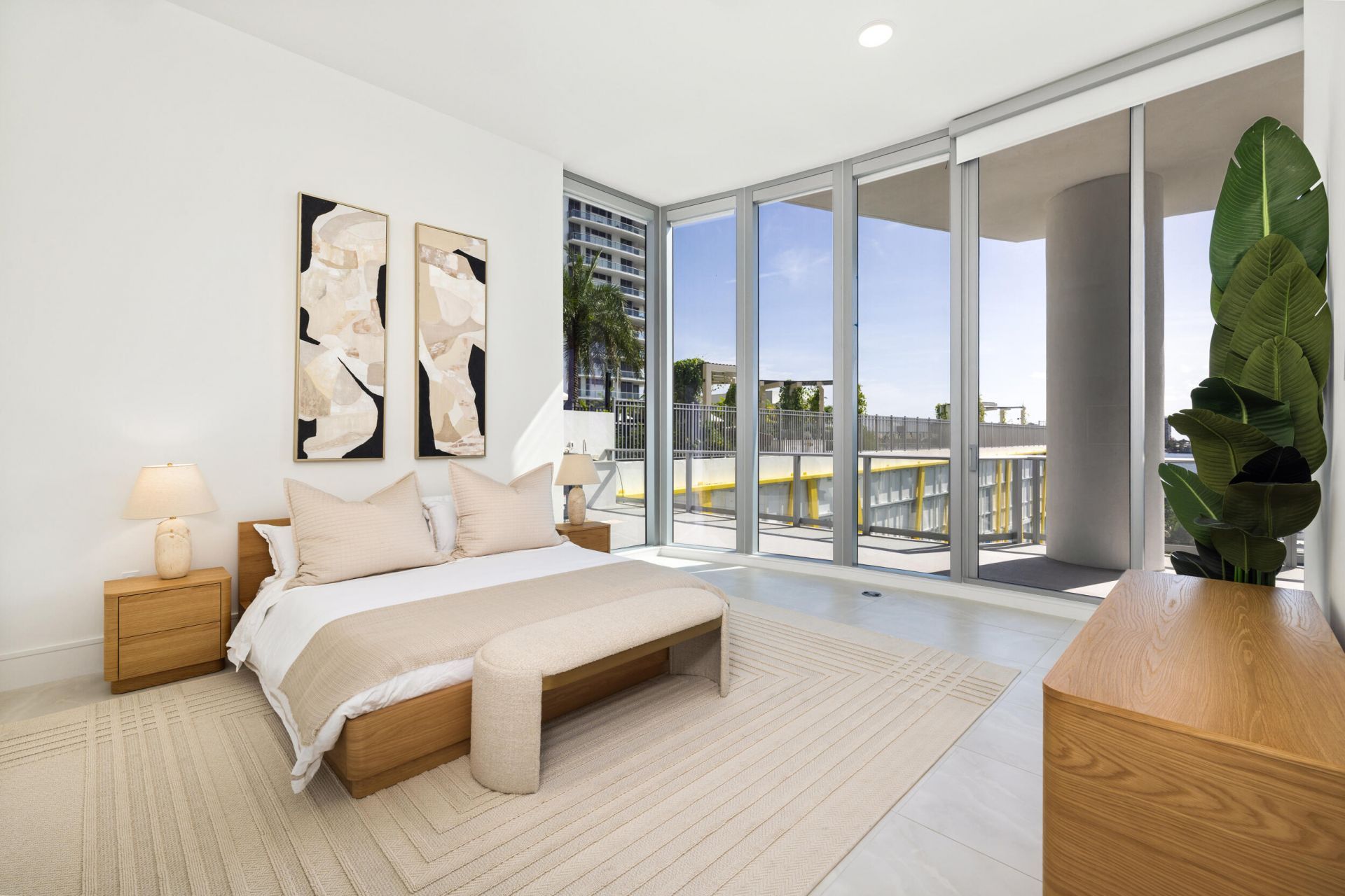 220 Lake Shore Drive, Unit 612, West Palm Beach, FL 33403 Photo