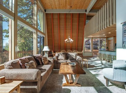305 Edgecliff Way, Tahoe City, CA 96145 Photo