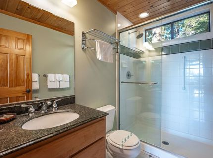 305 Edgecliff Way, Tahoe City, CA 96145 Photo