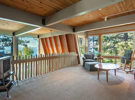 305 Edgecliff Way, Tahoe City, CA 96145 Photo