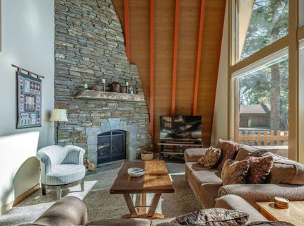 305 Edgecliff Way, Tahoe City, CA 96145 Photo
