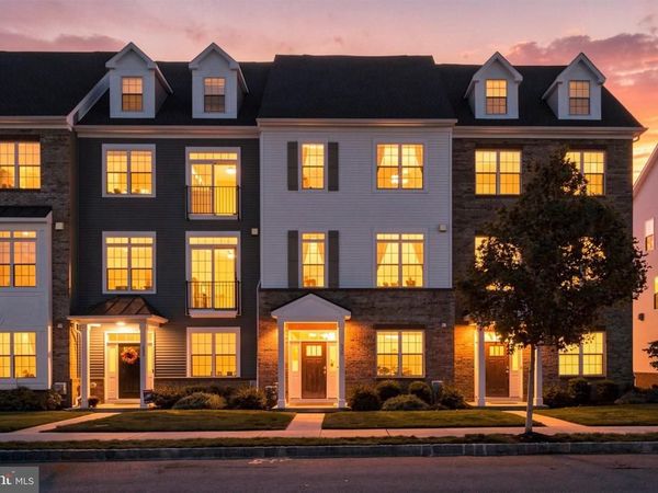 533 BENNETT STREET, PHOENIXVILLE, PA 19460