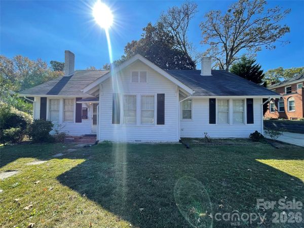 112 E Ashe Street , Wadesboro, NC 28170